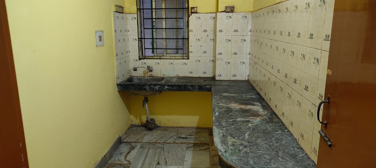 Semi Furnished 3bhk in Namghar Path, Bagharbari, Guwahati, Assam, India for Rent